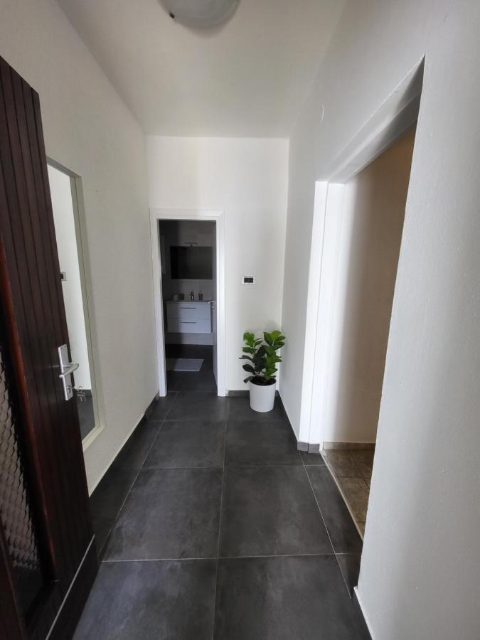 Apartments Vukovic Selce Buitenkant foto