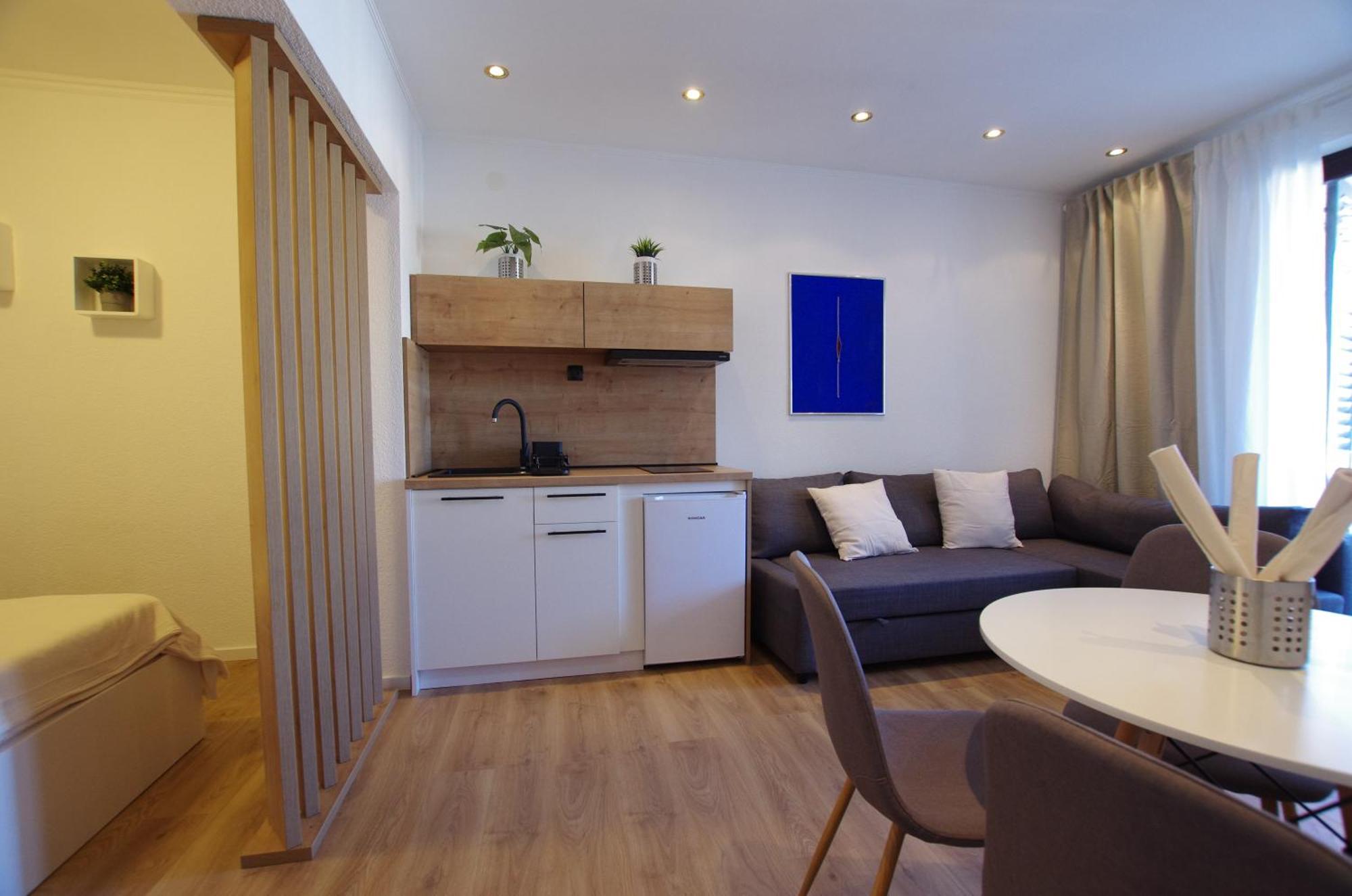 Apartments Vukovic Selce Buitenkant foto